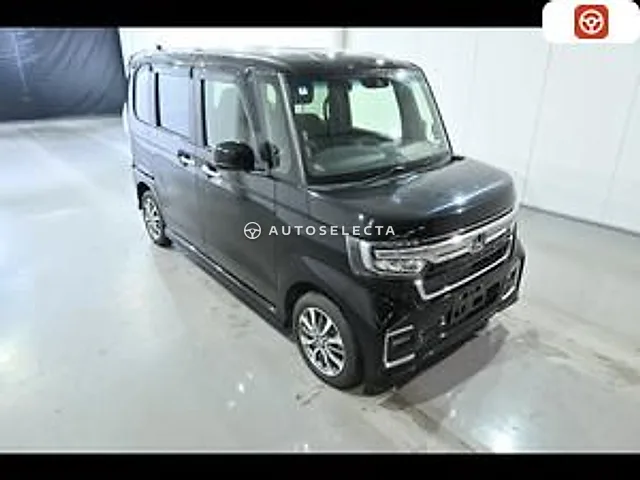 Honda N-BOX 2022, auction grade 3.5