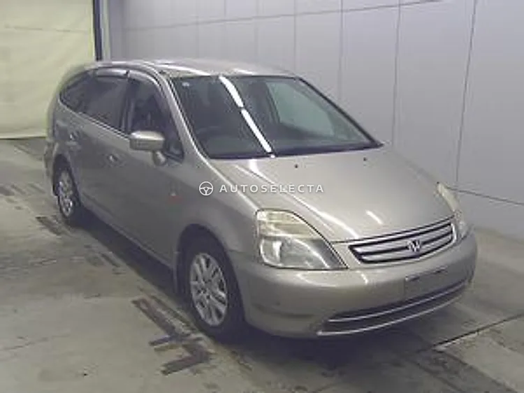 Honda Stream 2001, photo 1 of 7
