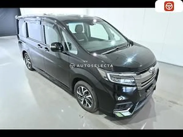 Honda Stepwgn Spada 2022, auction grade 3.5