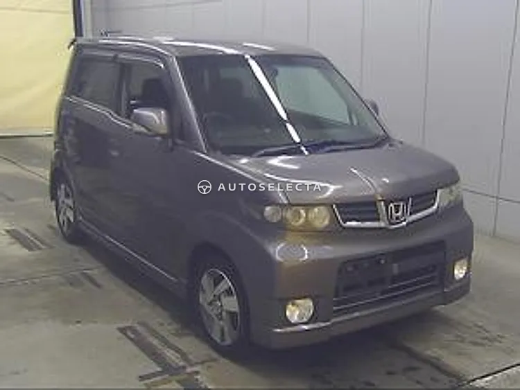 Honda Zest Spark 2011, photo 1 of 1