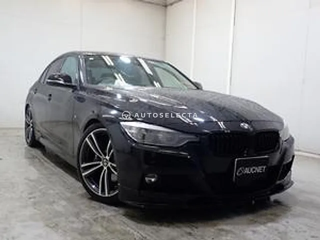 BMW 3 Series 2017, auction grade 3.5