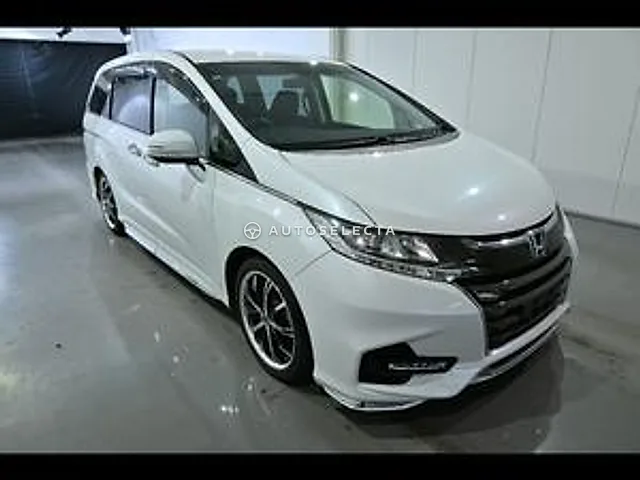 Honda Odyssey 2018, auction grade 4