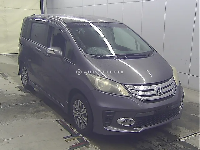 Honda Freed 2013, auction grade 3.5