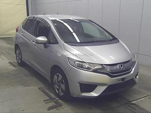 Honda Fit 2014, auction grade R