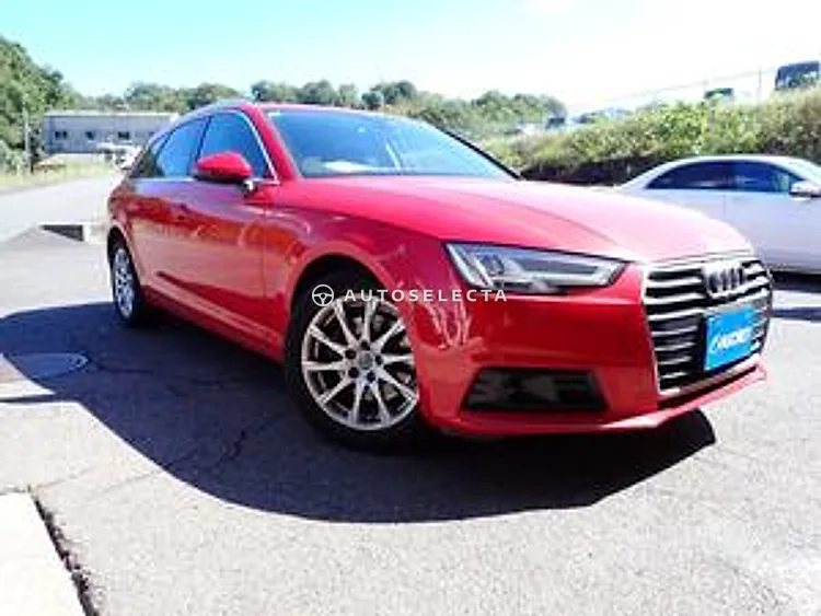 Audi A4 Avant 2017, photo 1 of 1