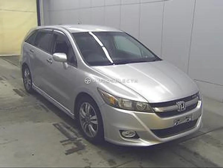 Honda Stream 2011, photo 1 of 9