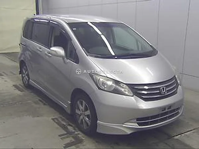 Honda Freed 2010, auction grade R