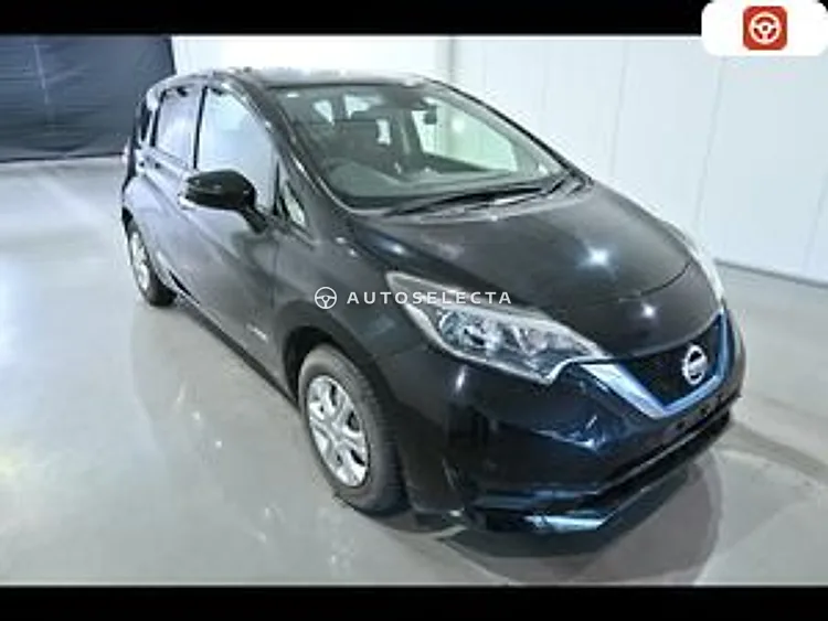 Nissan Note 2019, photo 1 of 11