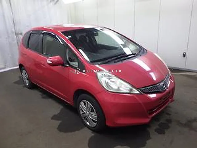 Honda Fit 2011, auction grade 3