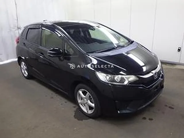 Honda Fit 2016, auction grade 3