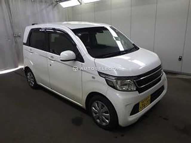 Honda N-WGN 2014, auction grade 3.5