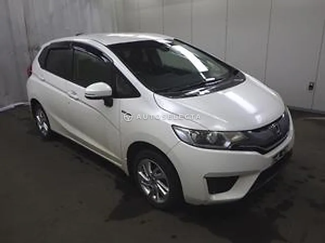 Honda Fit 2014, auction grade 3.5