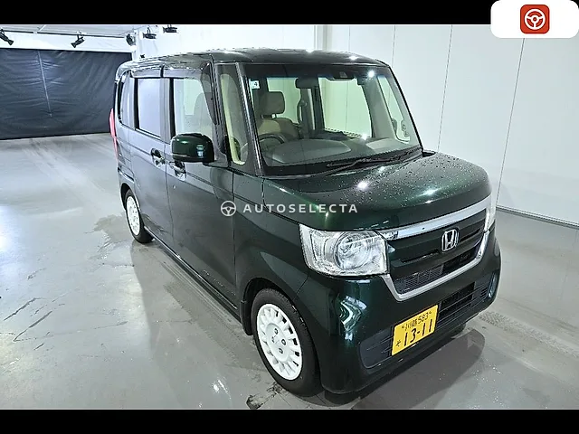 Honda N-BOX 2018, auction grade 3.5