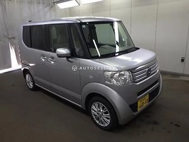 Honda N-BOX 2012, auction grade 3.5
