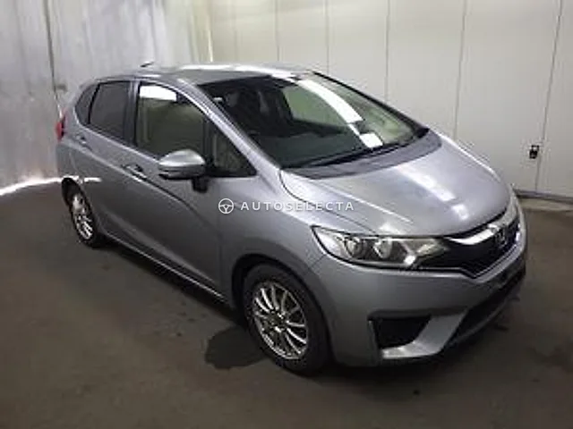 Honda Fit 2015, auction grade 3