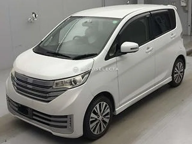 Nissan Dayz 2013, auction grade RA