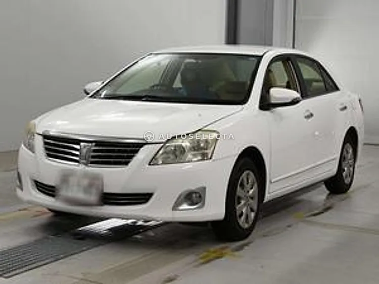 Toyota Premio 2013, photo 1 of 11
