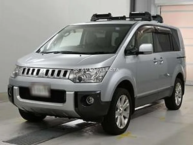 Mitsubishi Delica D:5 2014, auction grade 4