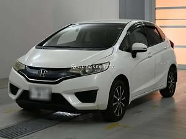 Honda Fit 2014, auction grade 4