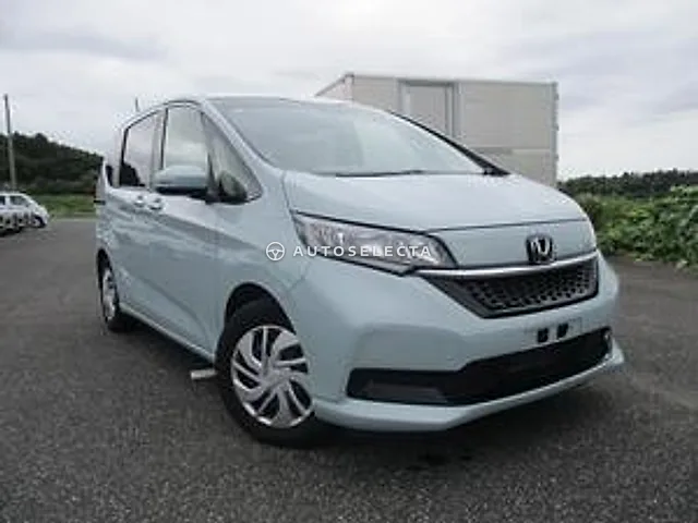 Honda Freed 2023, auction grade 3.5
