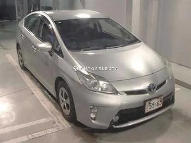 Toyota Prius 2012, auction grade 3.5