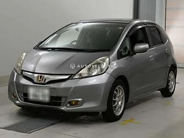 Honda Fit 2010, auction grade R