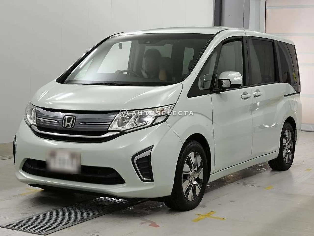 Honda Stepwgn 2015, photo 1 of 1