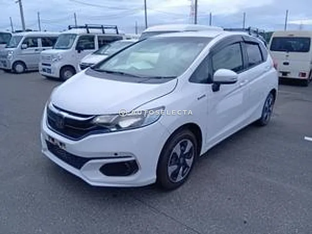 Honda Fit Hybrid 2018, auction grade R