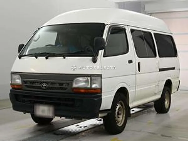 Toyota Hiace Van 2004, photo 1 of 11