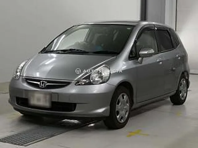 Honda Fit 2007, auction grade RA