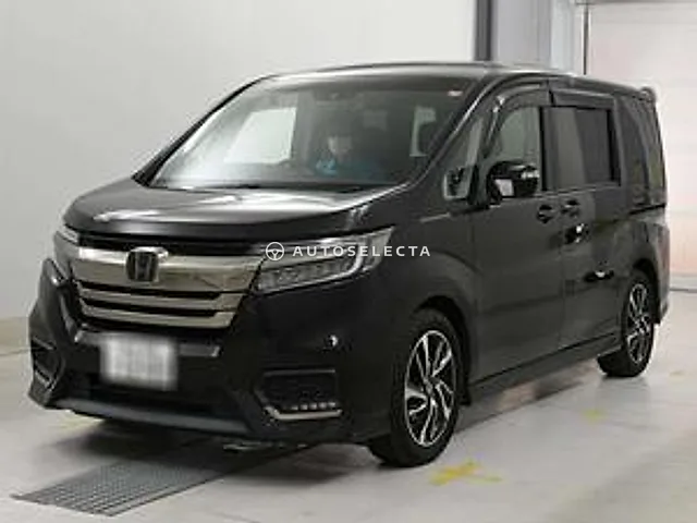 Honda Stepwgn Spada 2020, auction grade R
