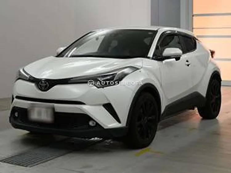 Toyota C-HR 2019, photo 1 of 1