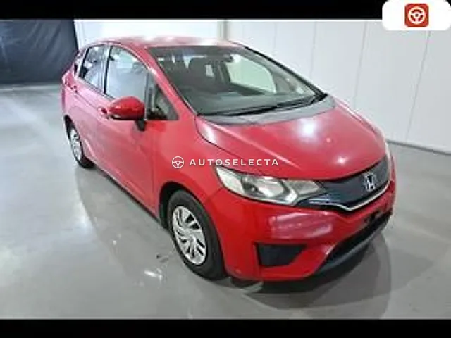Honda Fit 2013, auction grade 3