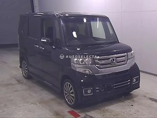 Honda N-BOX 2016, auction grade 3.5