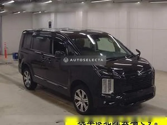 Mitsubishi Delica D:5 2022, auction grade 4.5