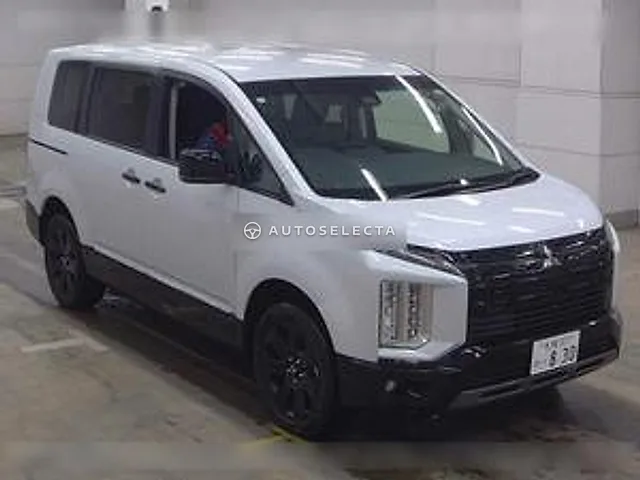 Mitsubishi Delica D:5 2025, auction grade 4.5