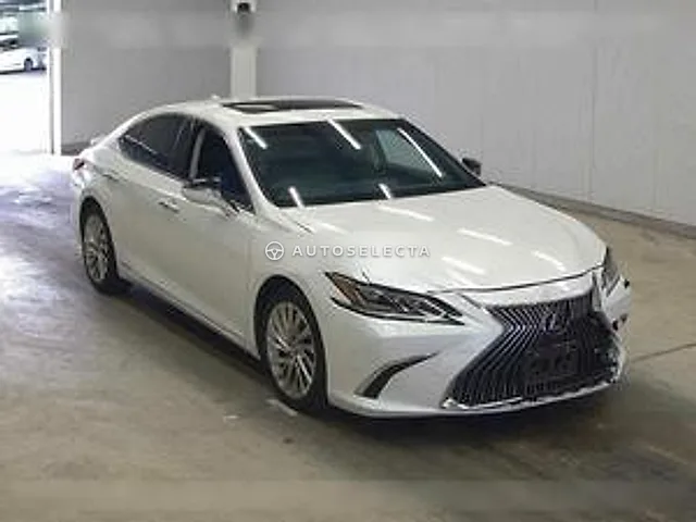 Lexus ES 2020
