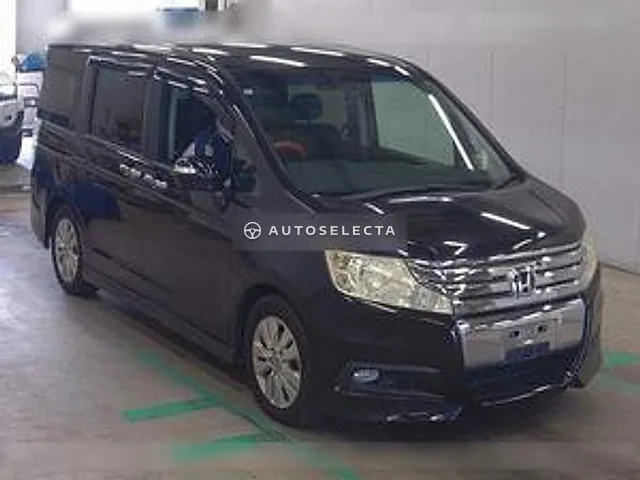 Honda Stepwgn Spada 2011, auction grade 4.5