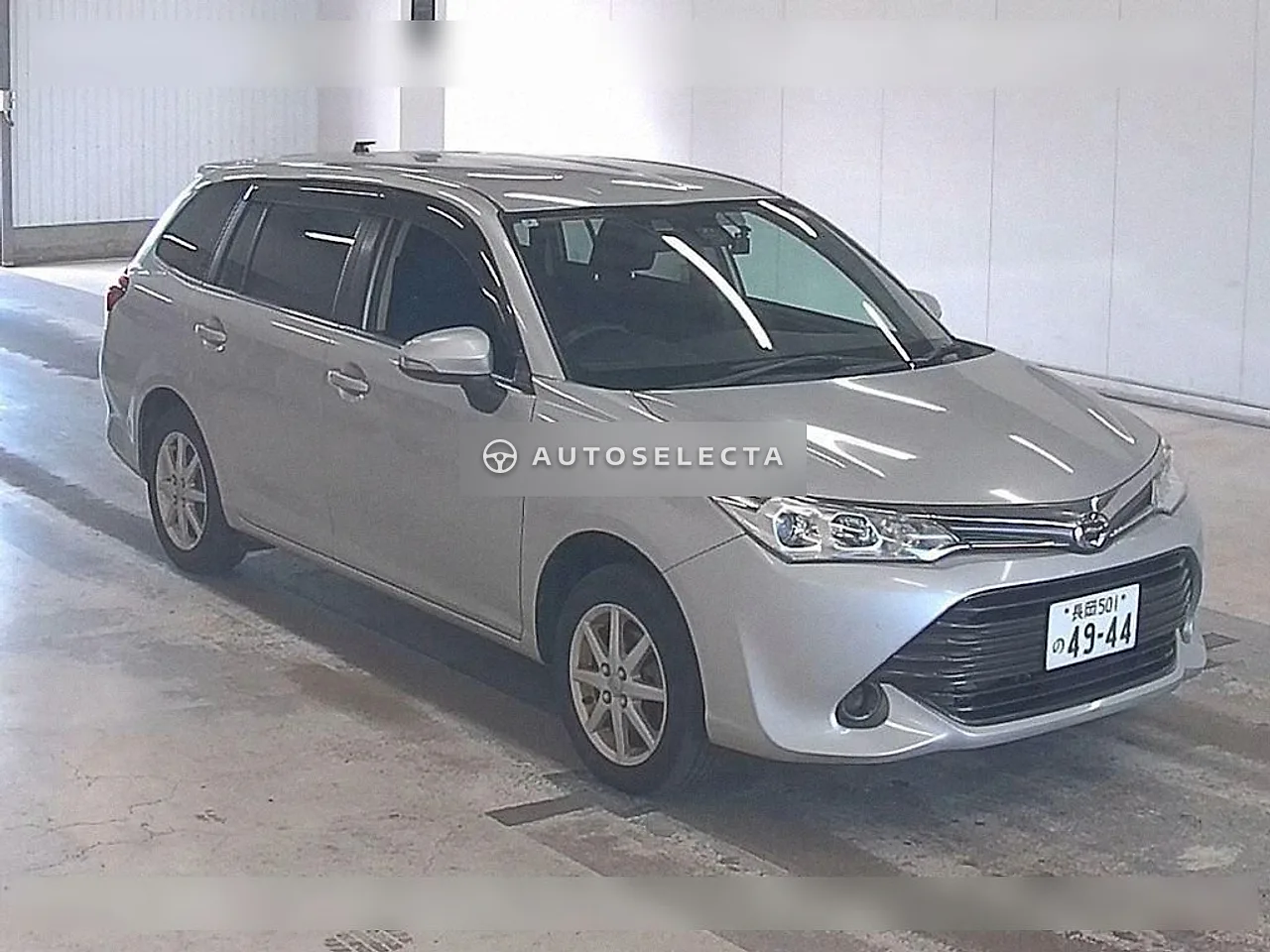 Toyota Corolla Fielder 2016, photo 1 of 1