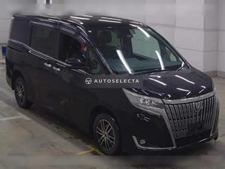 Toyota Esquire 2017, photo 1 of 1