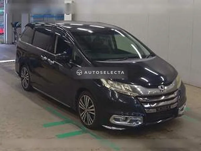 Honda Odyssey 2014, auction grade R