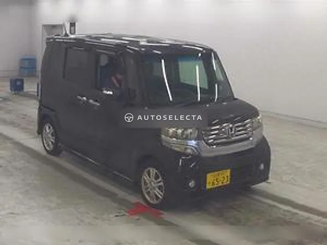 Honda N-BOX Custom 2012, auction grade R