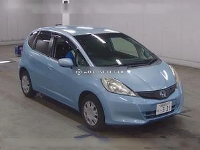 Honda Fit 2012, auction grade 3