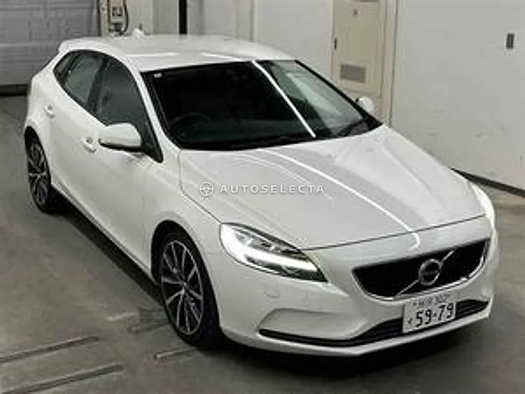 Volvo V40 2018, photo 1 of 1