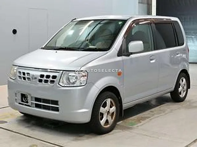 Nissan Otti 2009, auction grade 3.5