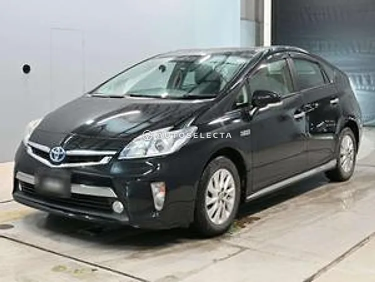 Toyota Prius PHV 2014, photo 1 of 1