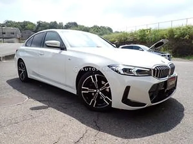 BMW 3 Series 2023, auction grade 5