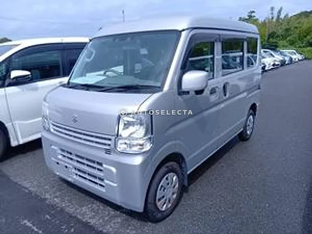 Suzuki Every 2022, auction grade 3.5