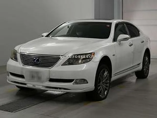 Lexus LS 2008, auction grade 4