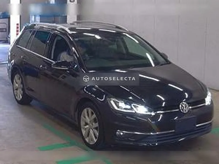 Volkswagen Golf Variant 2018, photo 1 of 6